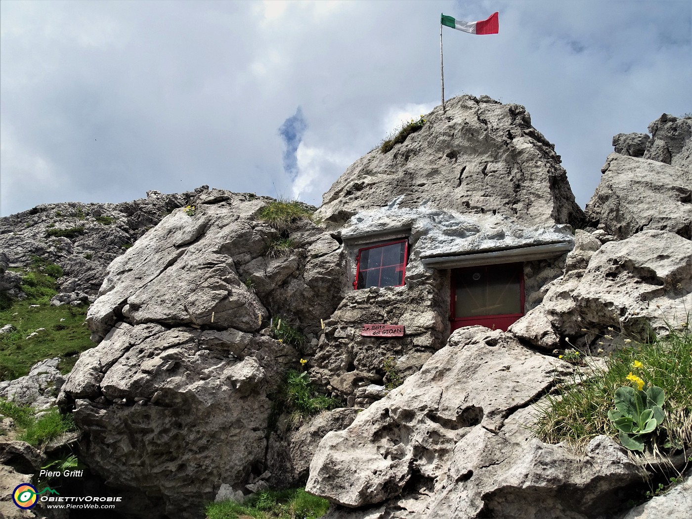 69 Alla Baita del Gioan al Passo della forca (1848 m).JPG